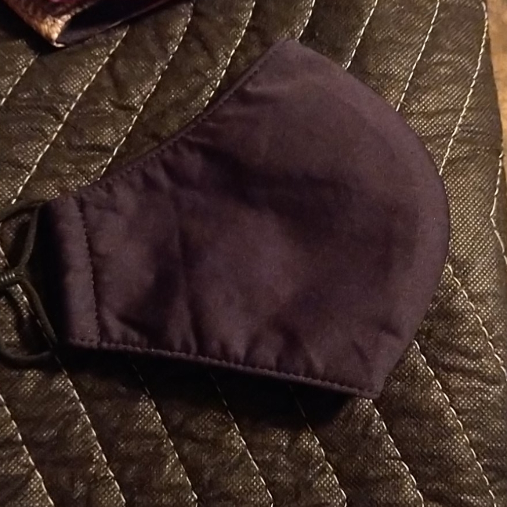 Black mask